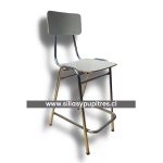 Silla laboratorio con reposa pies zincada_SYP